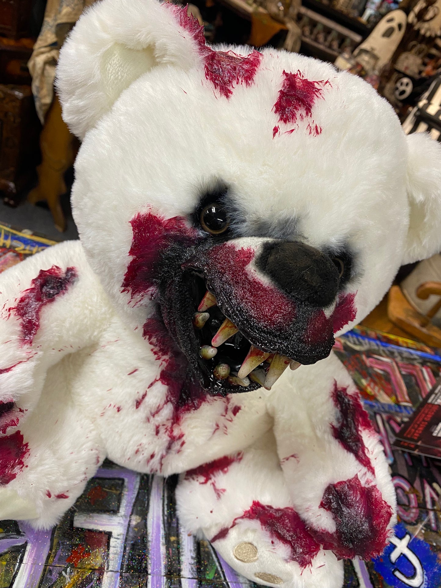 HoodRatz Bear w/ grungy princess pillow