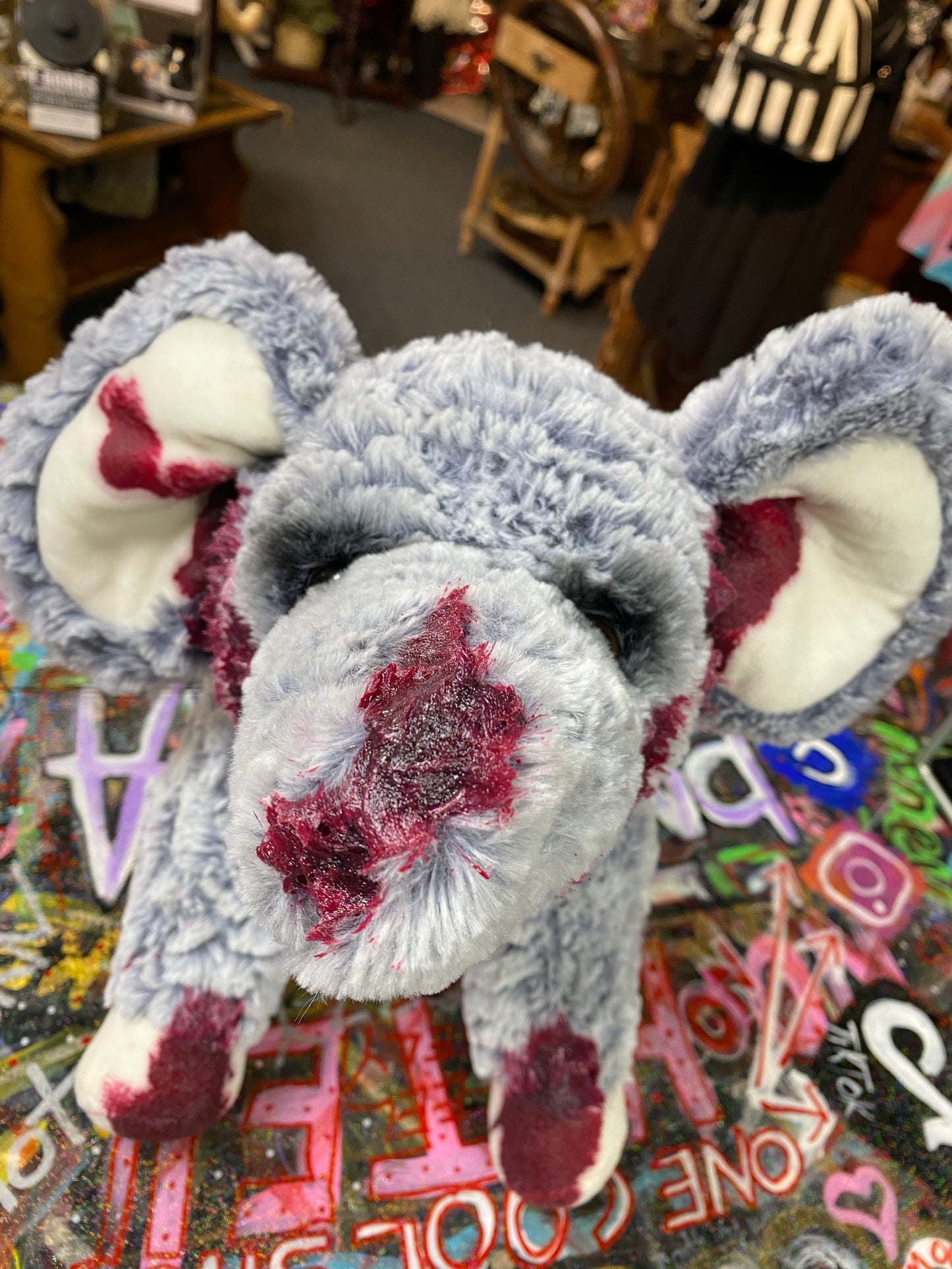 HoodRatz Gray Elephant