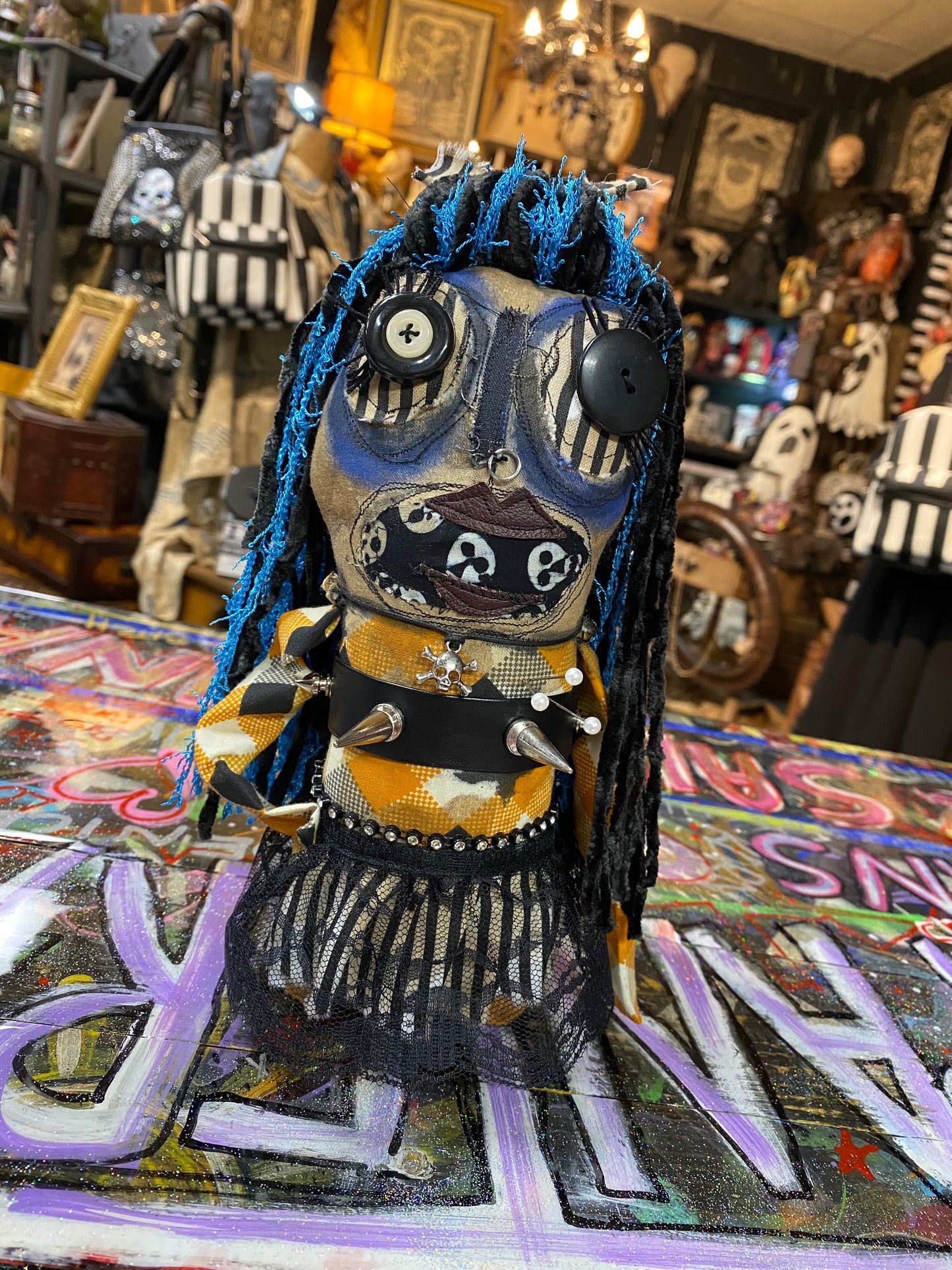 HoeBro Voodoo Doll #01
