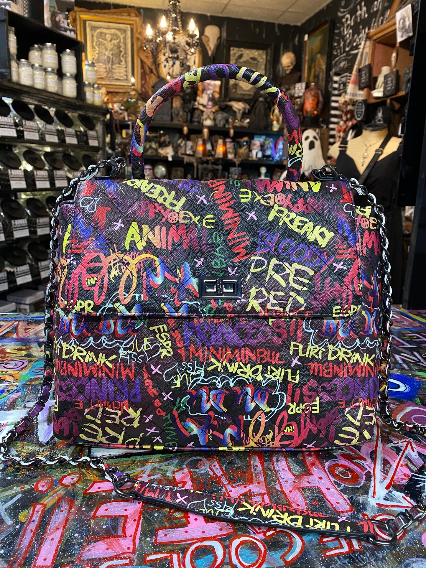 Graffiti handbag (black)