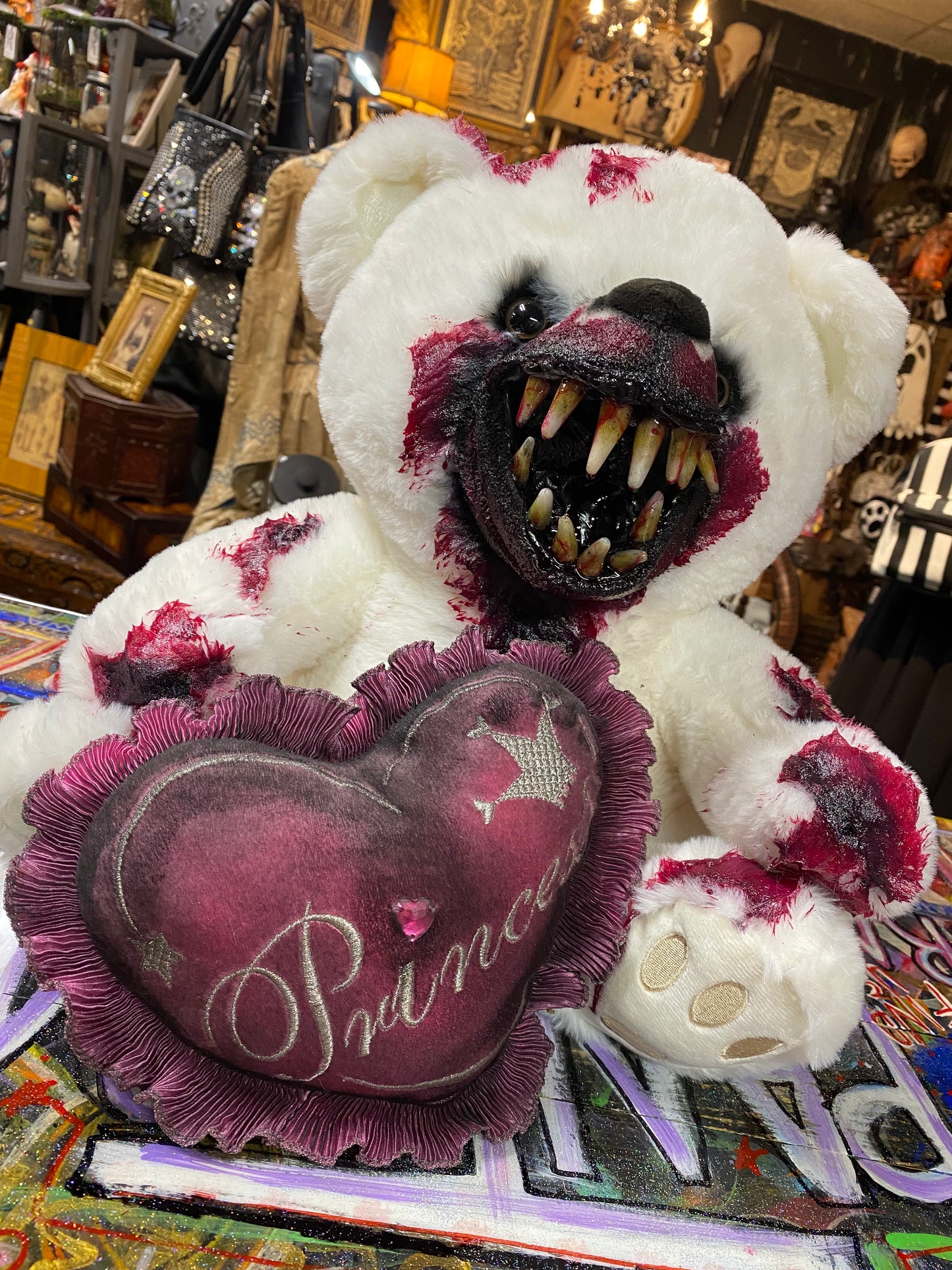 HoodRatz Bear w/ grungy princess pillow