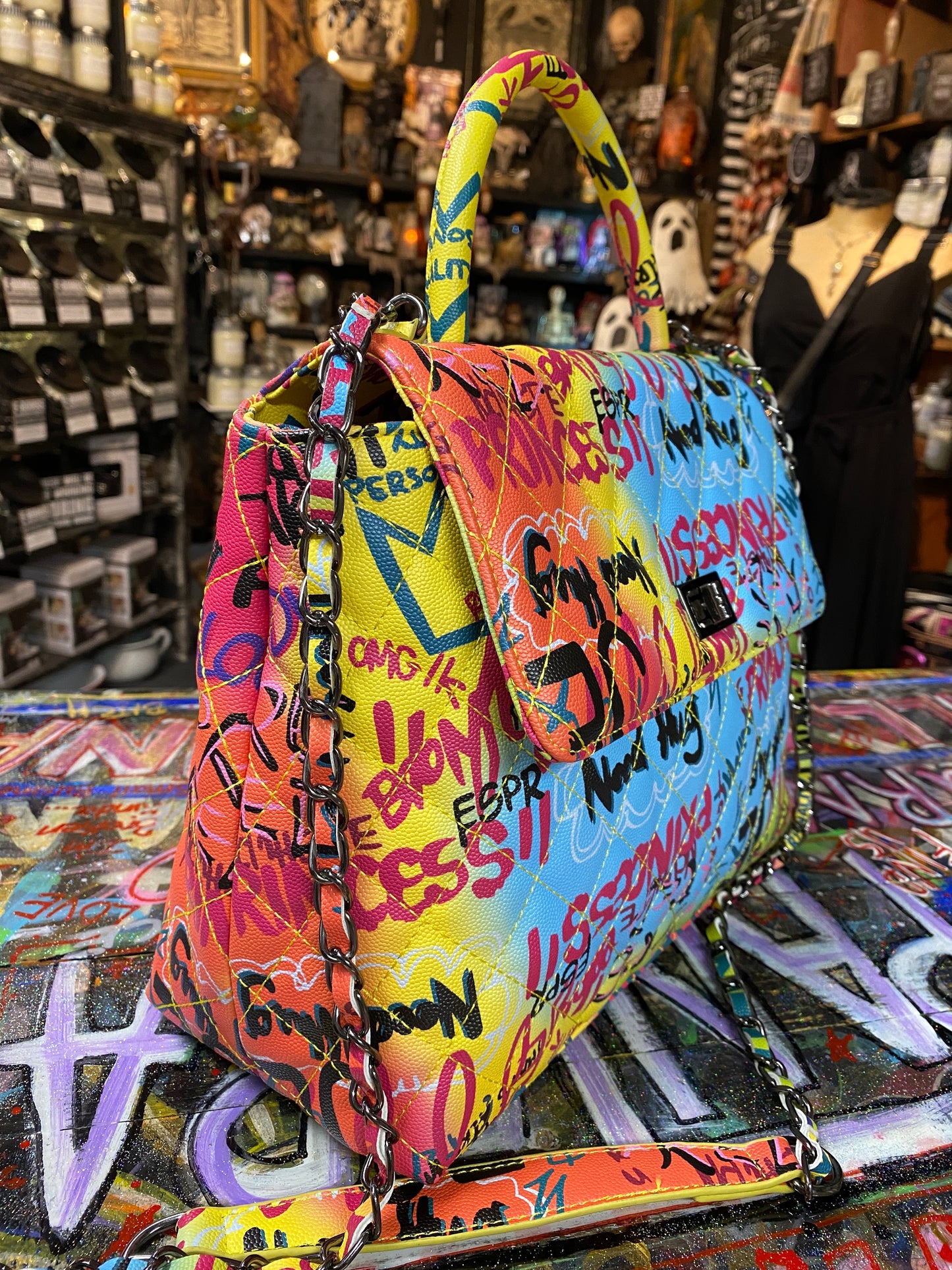 Graffiti handbag (yellow)