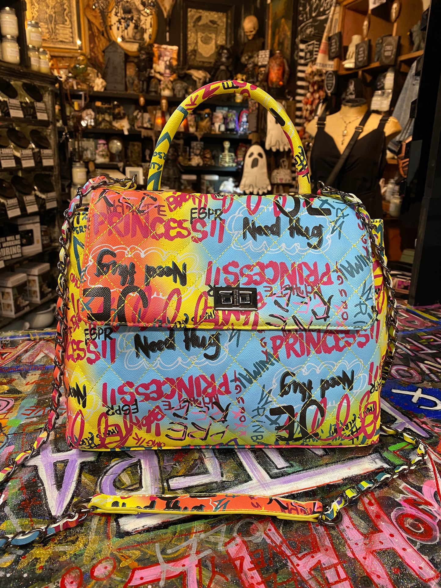Graffiti handbag (yellow)