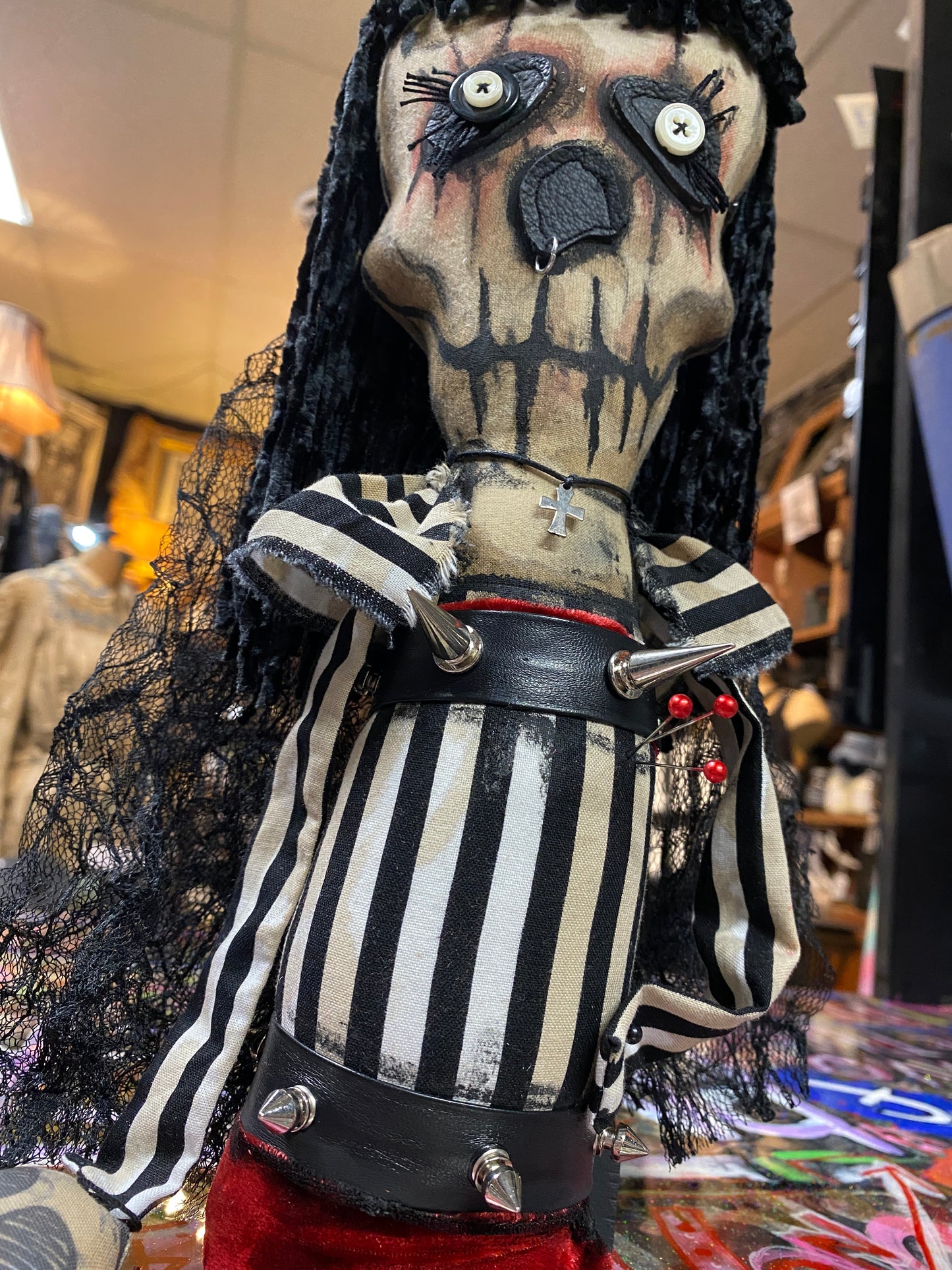 HoeBro Skully Voodoo Doll