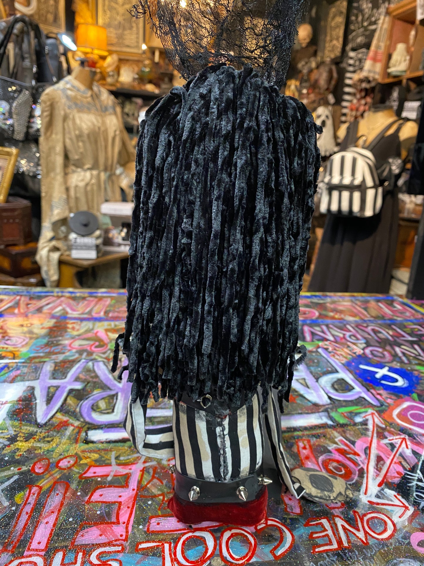 HoeBro Skully Voodoo Doll